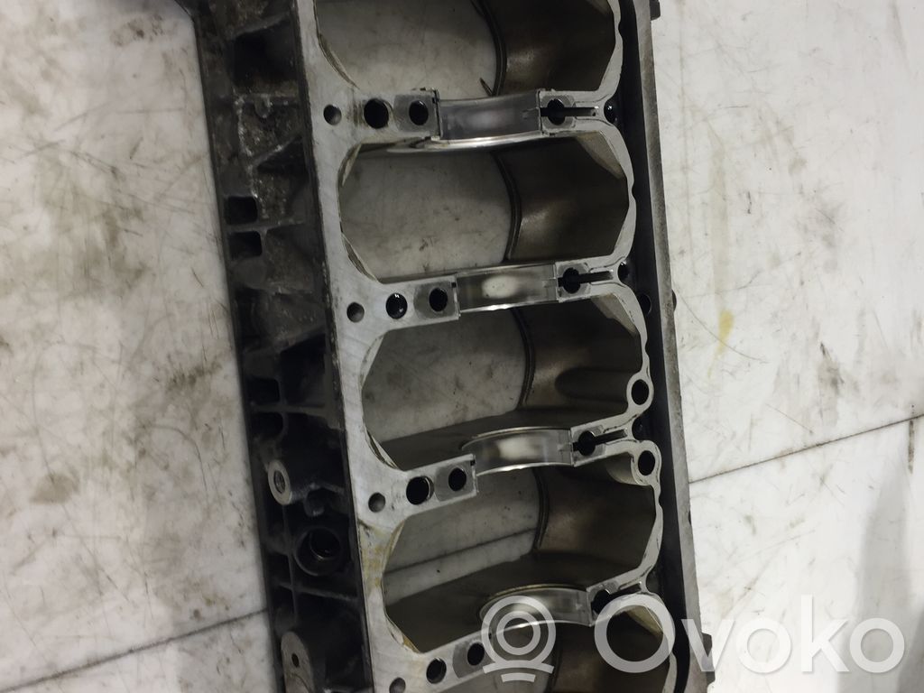 Volvo XC60 Crankshaft holder bracket 