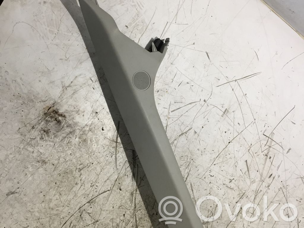 (C) garniture de pilier   BK31V03511BE