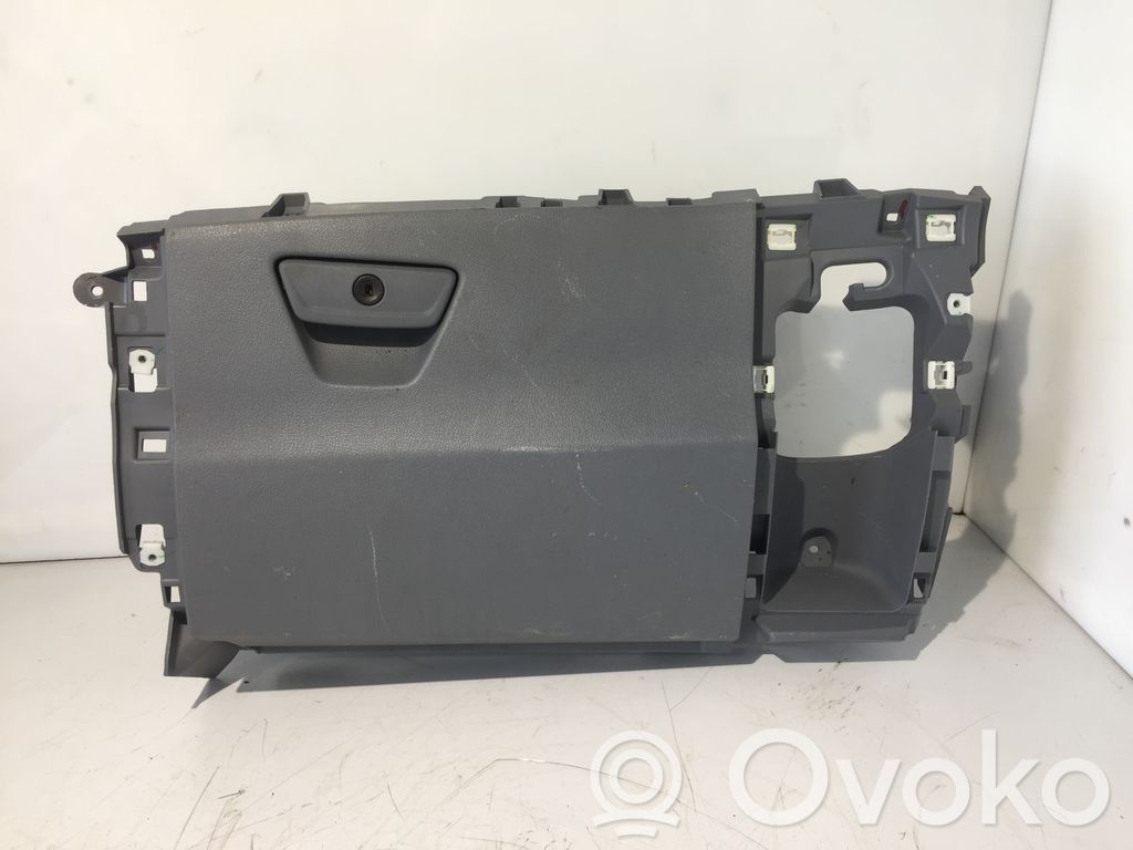 Handschuhfach   BK21V06010