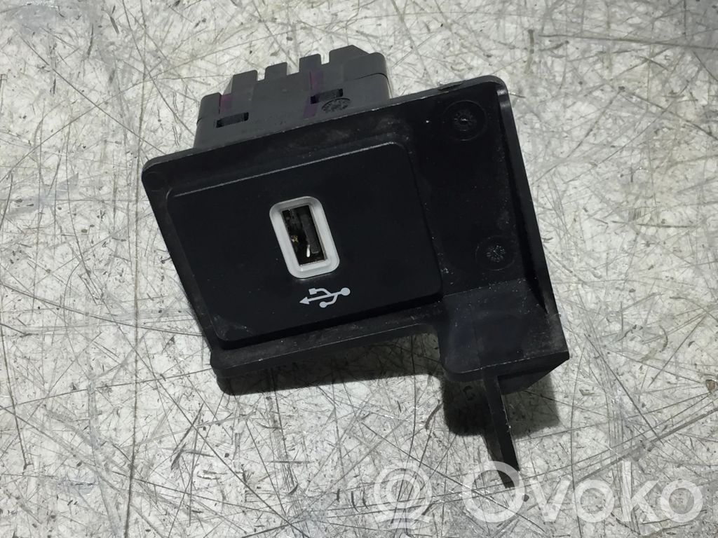 Ford Courier USB socket connector 