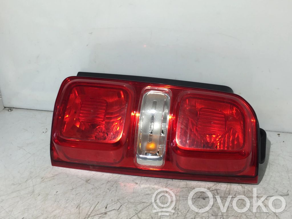 Toyota Proace Luz trasera/de freno 