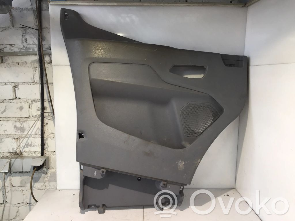 Ford Transit Etuoven verhoilu 