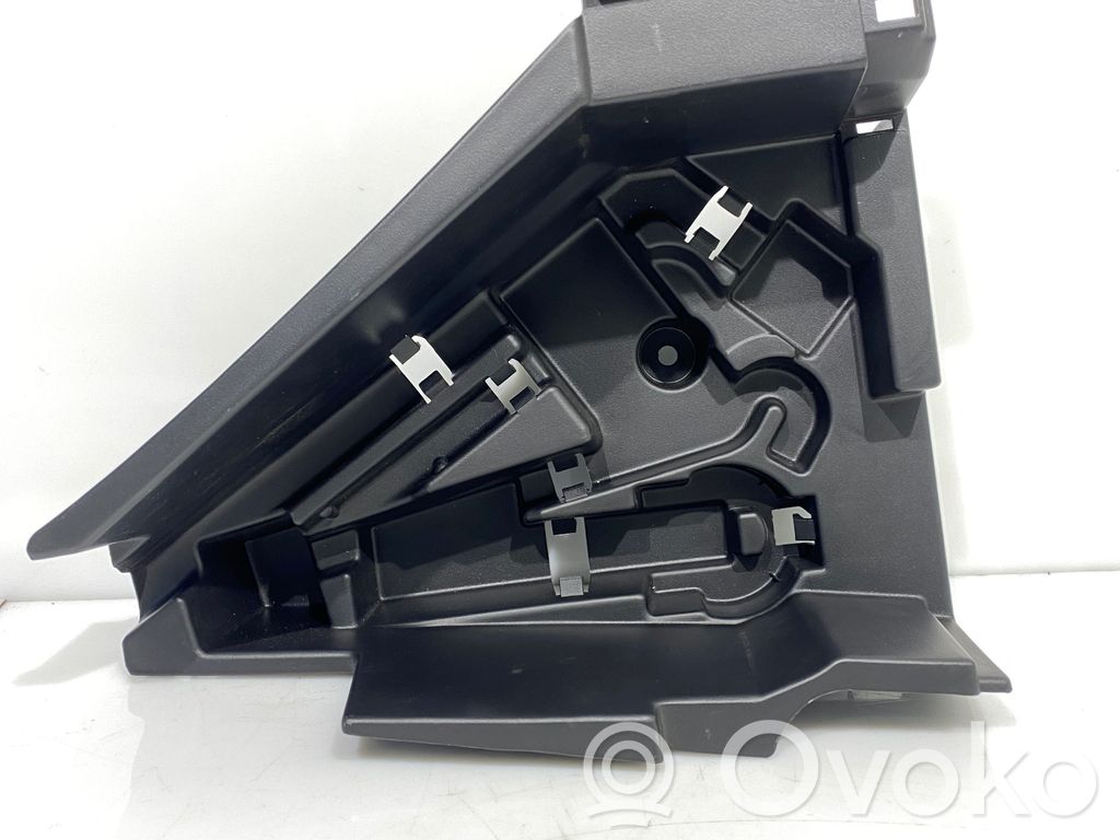 Toyota Verso Caja de herramientas 