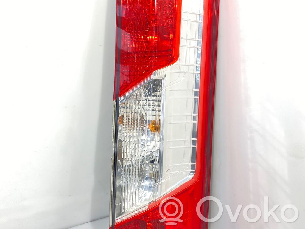 Ford Transit VII Takavalot 