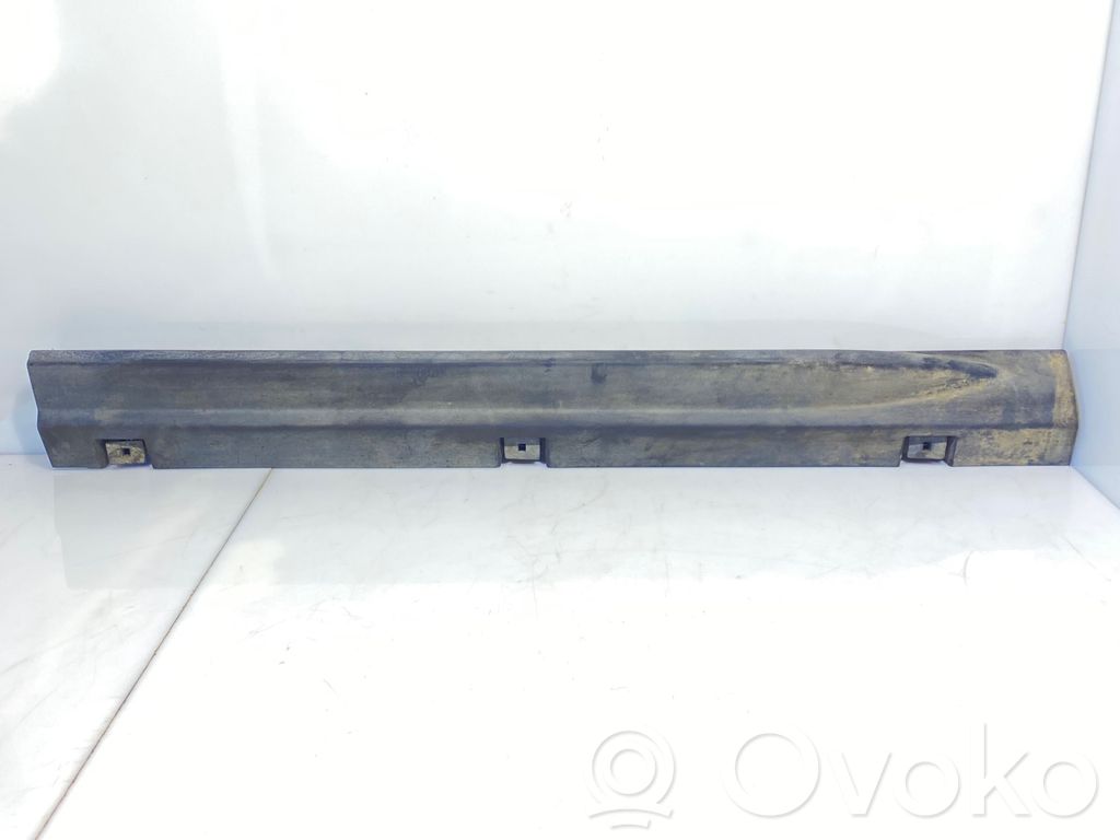 Ford Transit VII Moldura protectora del borde delantero 