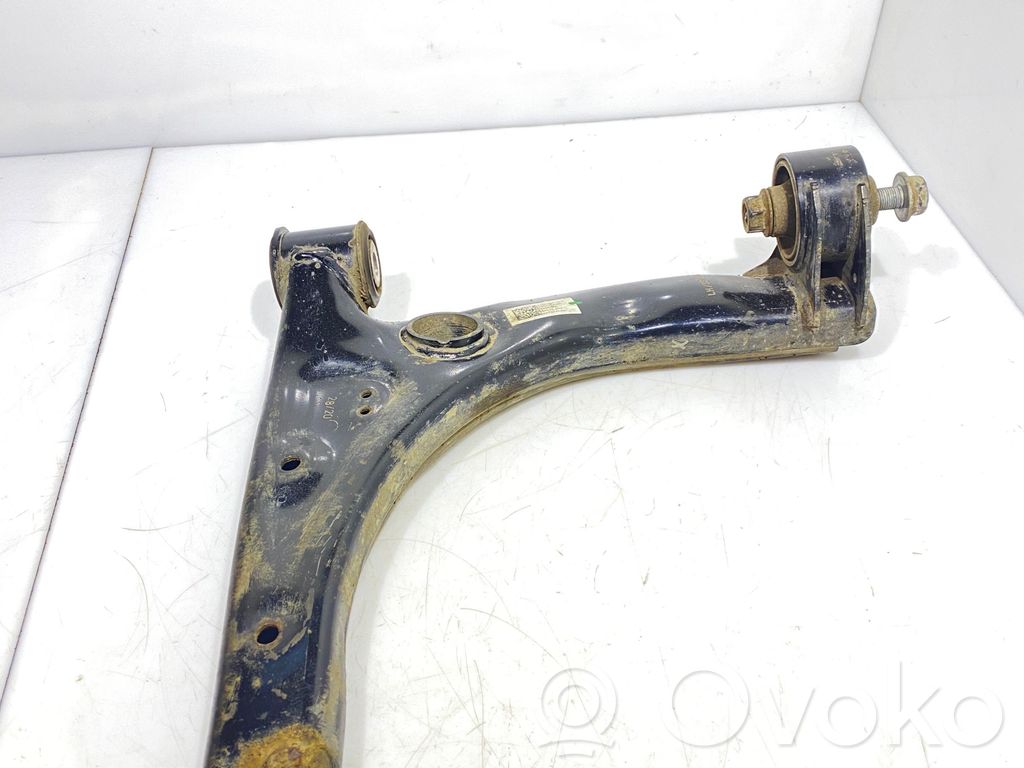 Volkswagen Crafter Braccio di controllo sospensione anteriore 