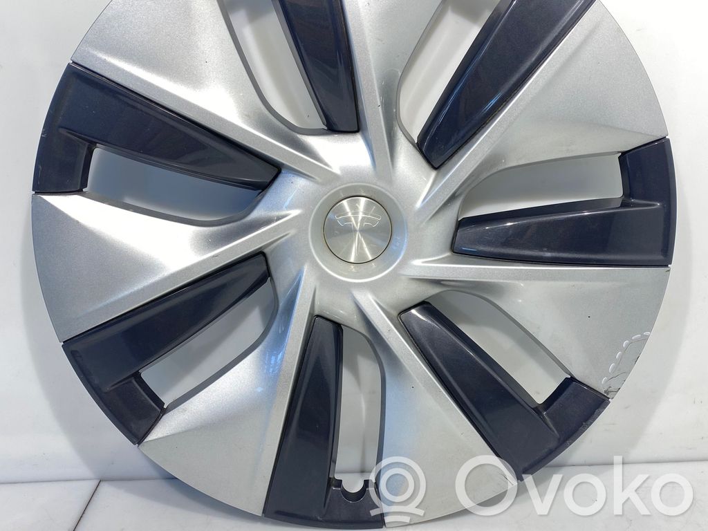 Tesla Model Y R19-pölykapseli 