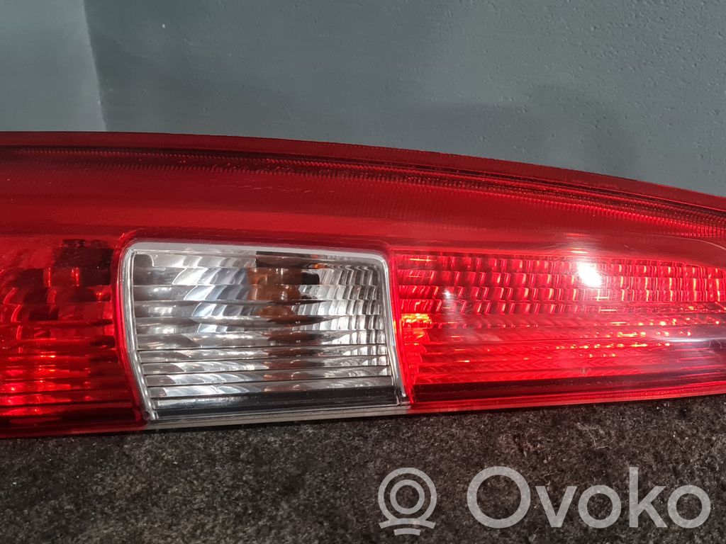 Volvo V70 Rear/tail lights 