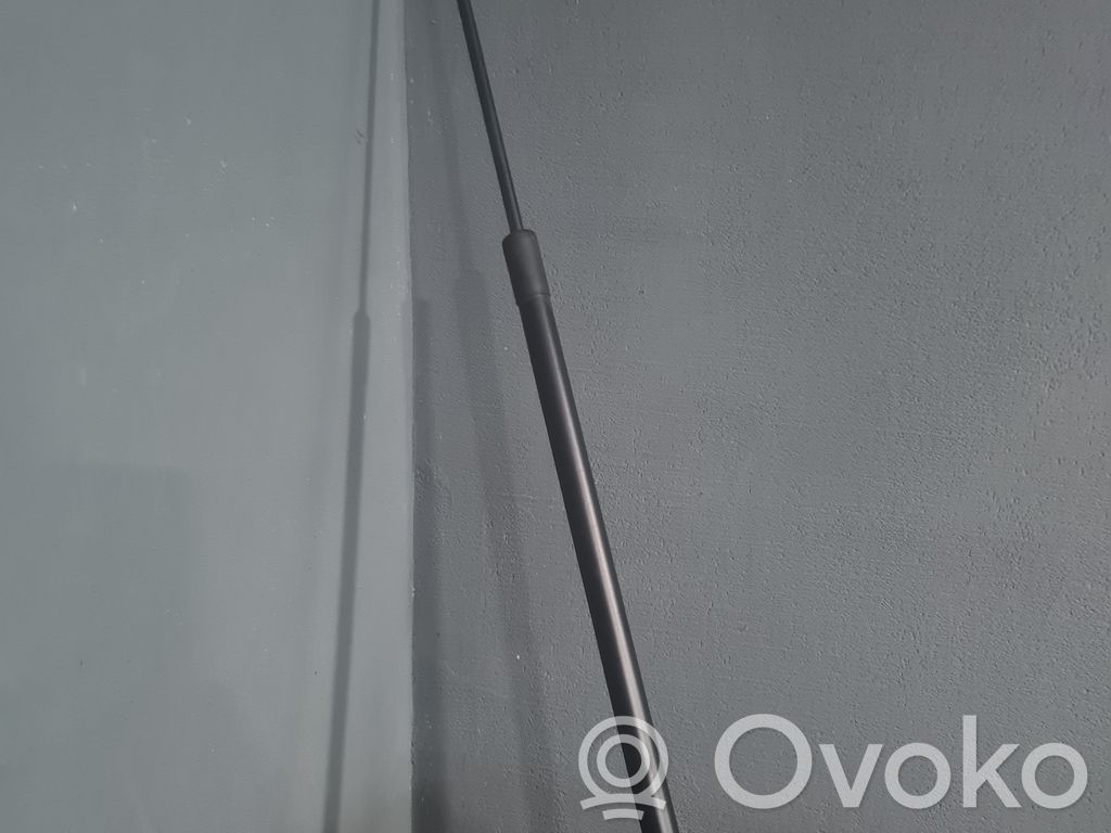 Siłownik maski przedniej   1K0823359A
