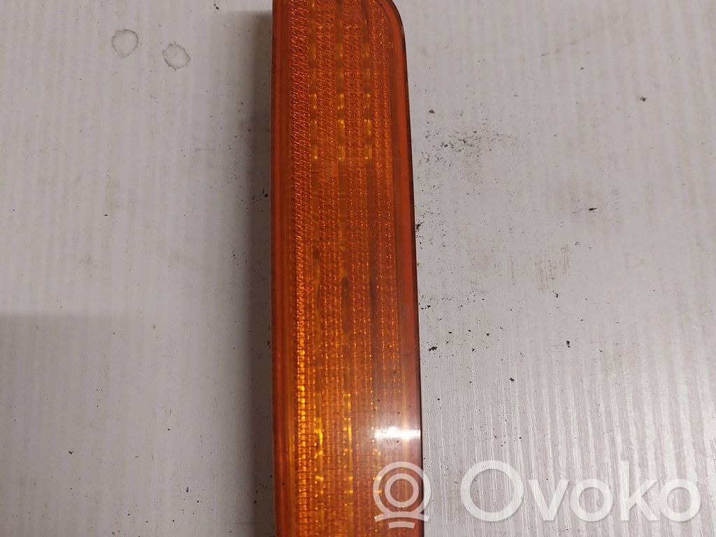Volvo S40, V40 Semnalizator față 