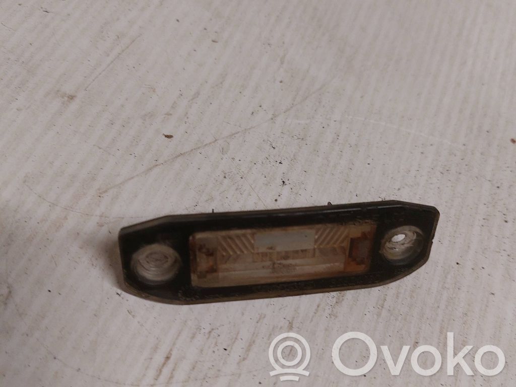 Volvo V50 Numerio apšvietimas 