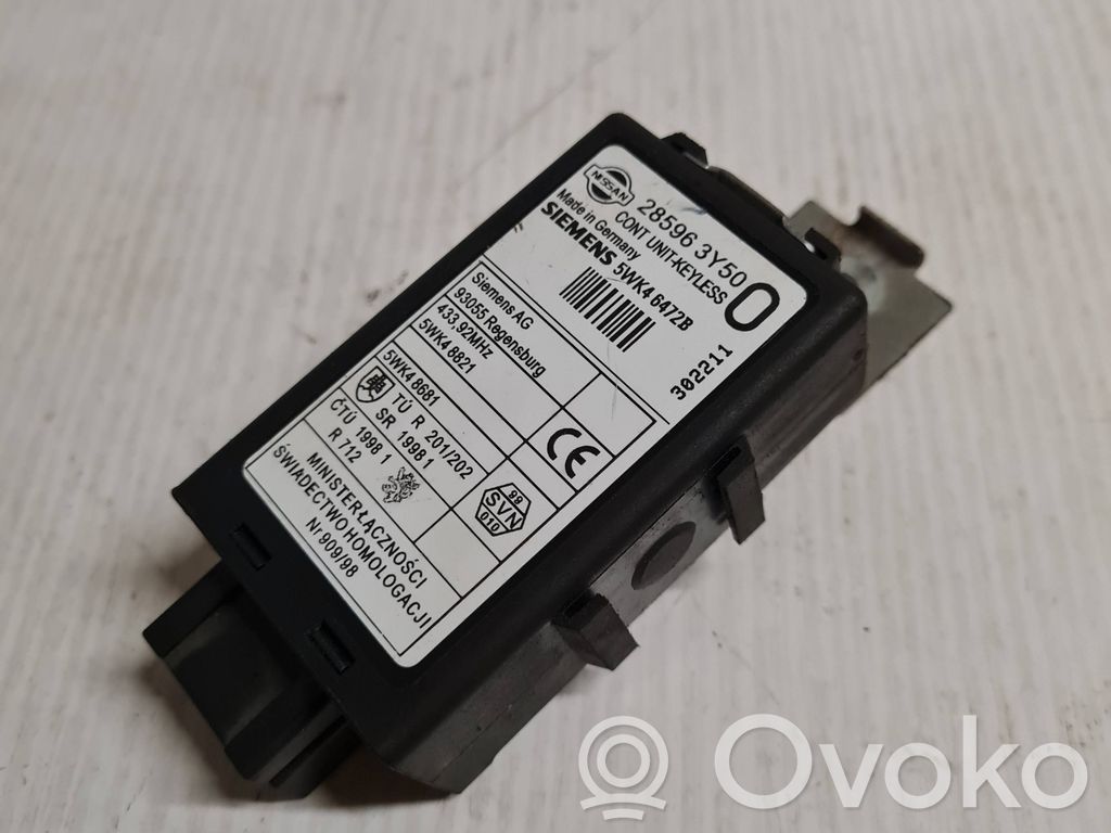 Nissan X-Trail T30 Door central lock control unit/module 