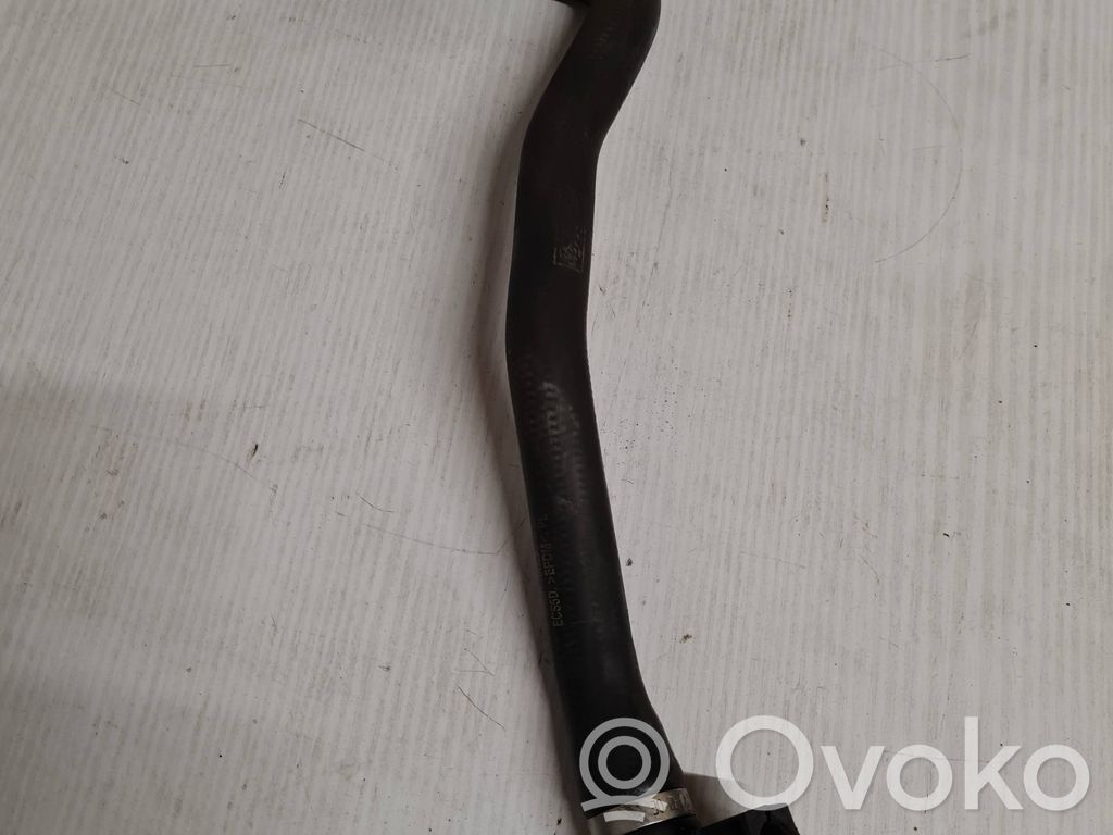 Volvo V50 Conductă/furtun lichid de răcire motor 