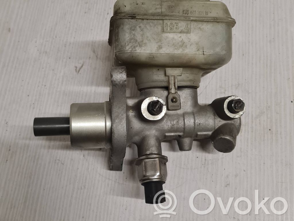 Volkswagen Golf IV Galvenais bremžu cilindrs 