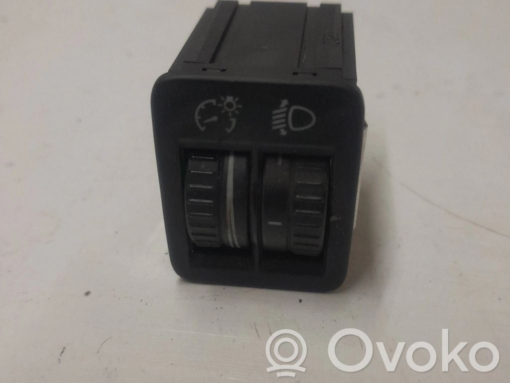 Volkswagen PASSAT B6 Headlight level height control switch 