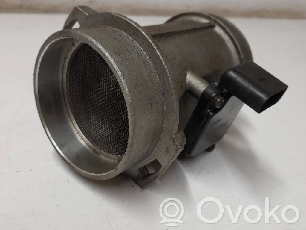 Audi A6 S6 C5 4B Przepływomierz masowy powietrza MAF 
