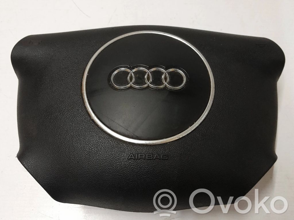Audi A4 S4 B6 8E 8H Vairo oro pagalvė 