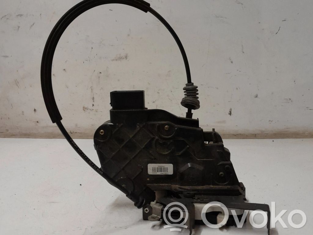 Volvo V50 Serrure de porte avant 