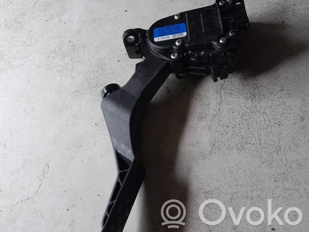 Volkswagen Transporter - Caravelle T5 Gaspedal 