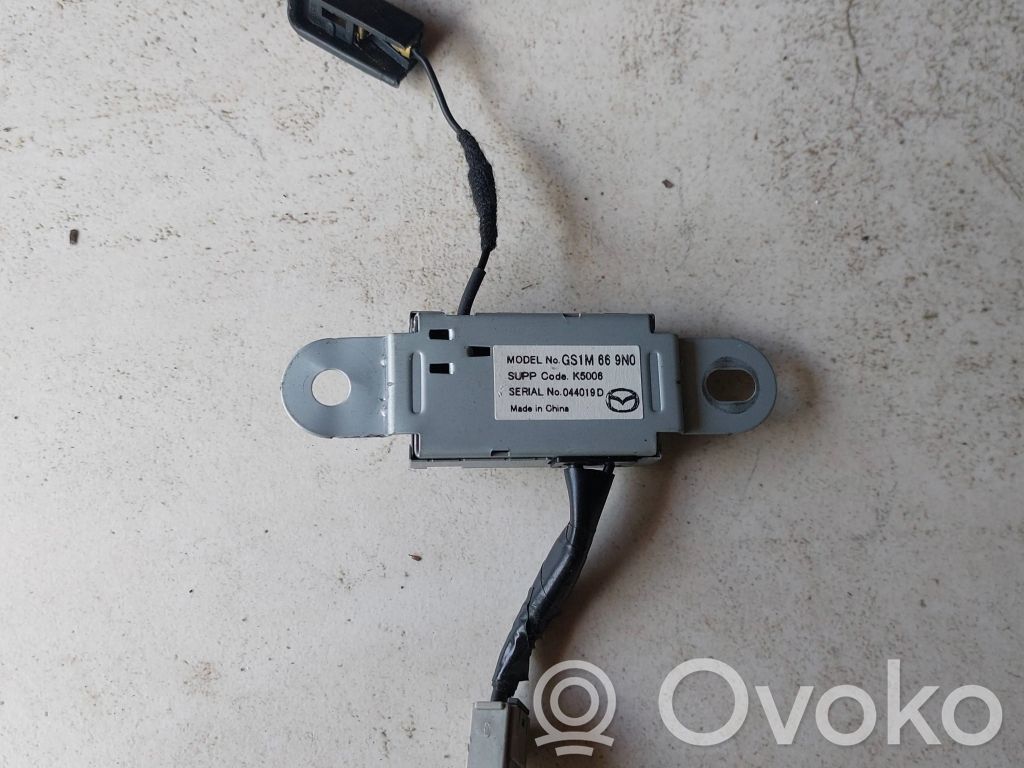 Mazda 6 Antenos stiprintuvas 