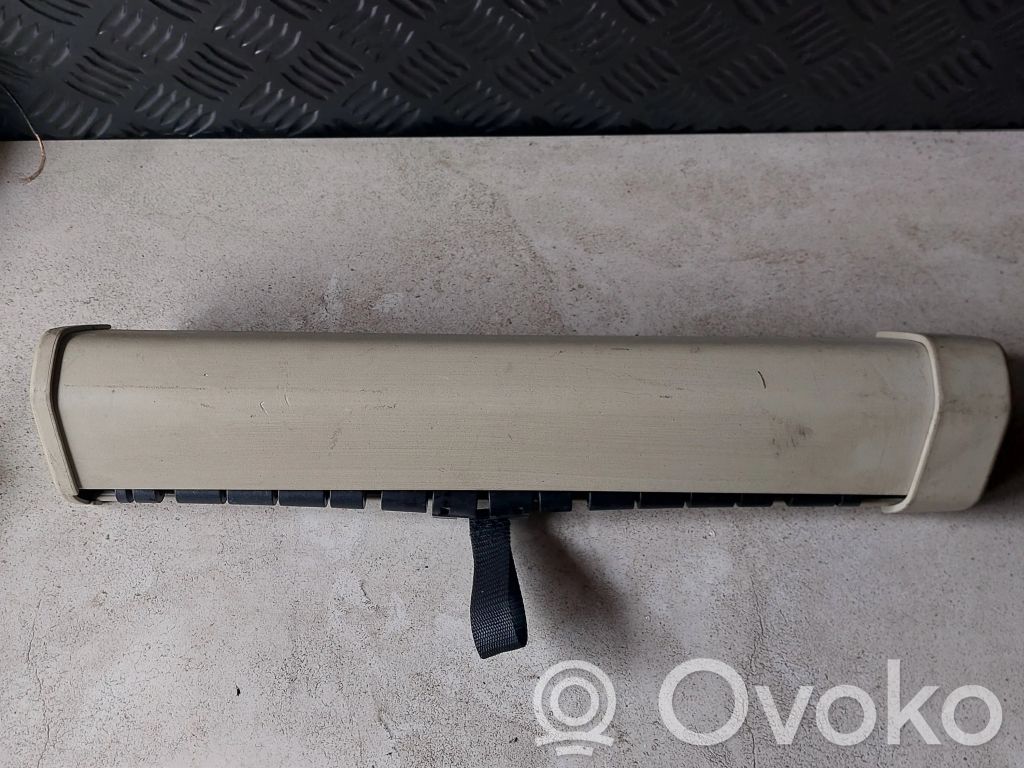 Volvo V70 Tinklelis 