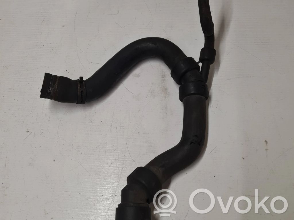 Audi A6 S6 C5 4B Engine coolant pipe/hose 