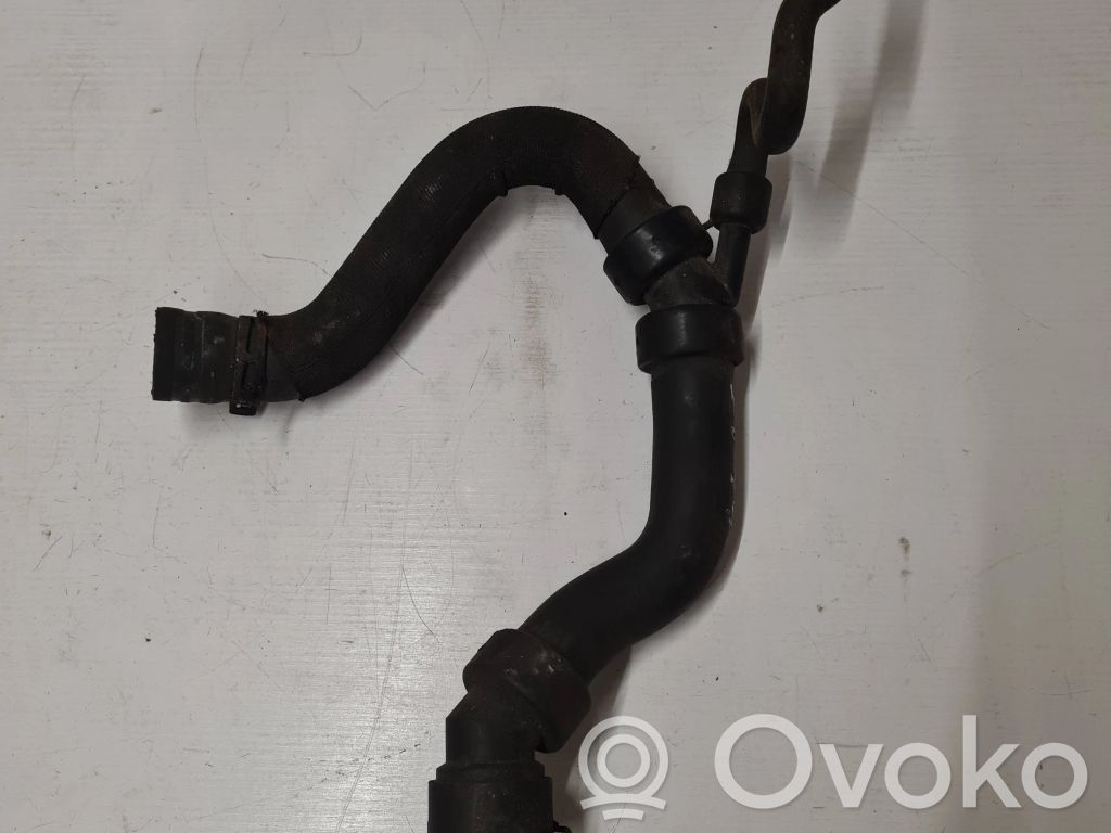Audi A6 Allroad C5 Engine coolant pipe/hose 