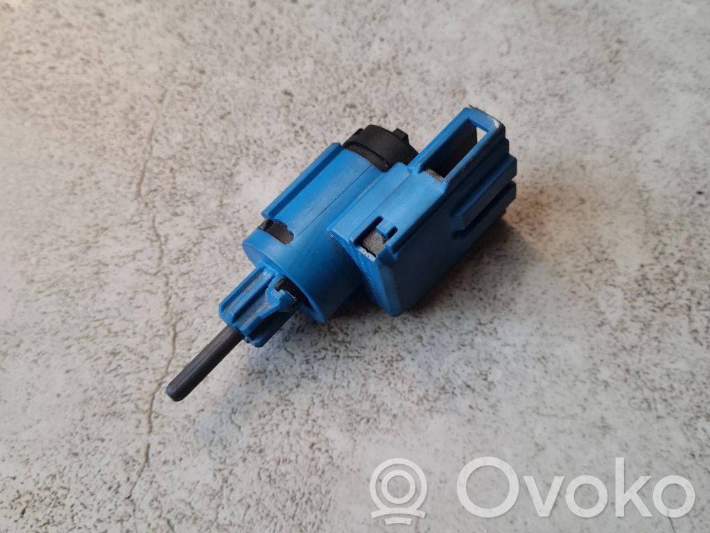Volkswagen Golf IV Czujnik położenia pedału sprzęgła 