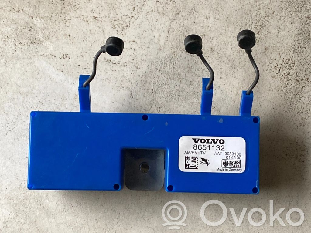 Volvo XC70 Aerial antenna amplifier 