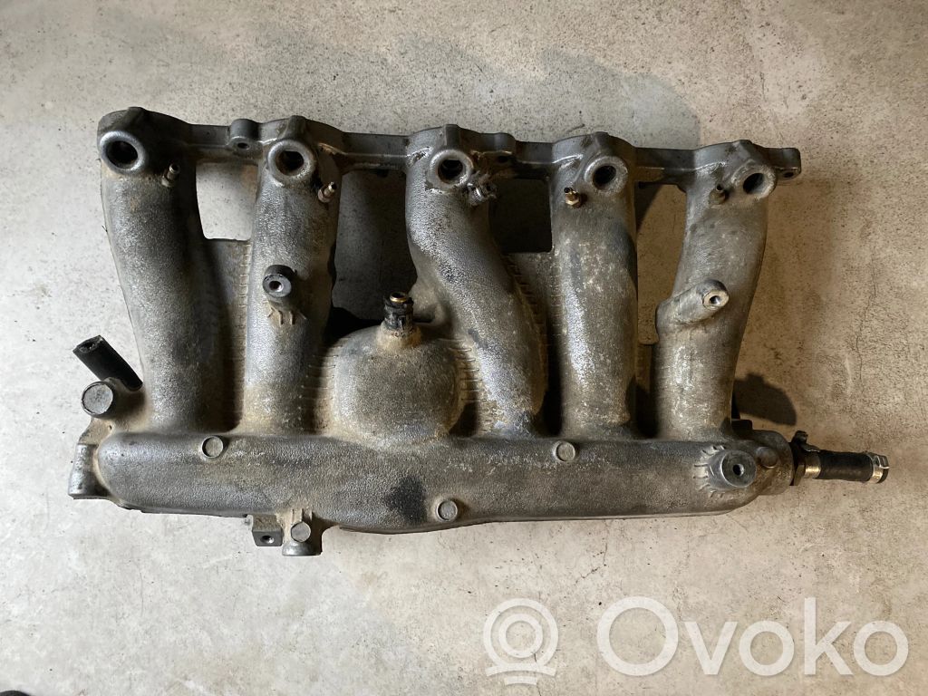 Volvo XC70 Kolektorius įsiurbimo 