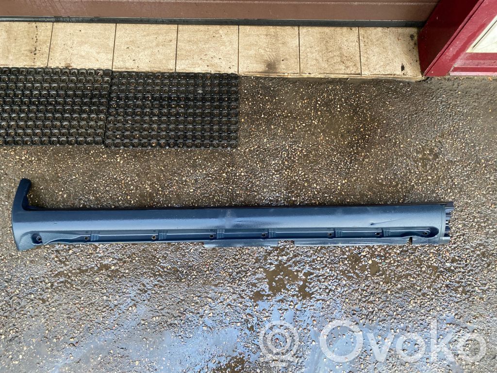 Volvo XC70 Sill 
