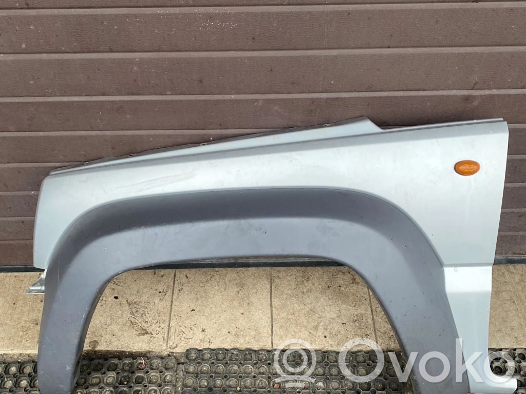 Jeep Cherokee III KJ Fender 
