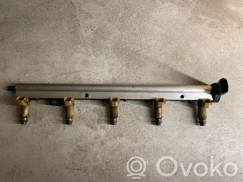 Volvo S40 Tuyau de conduite principale de carburant 