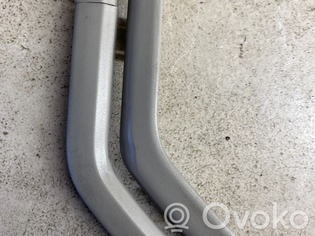 Volvo S40 Seat belt trim 