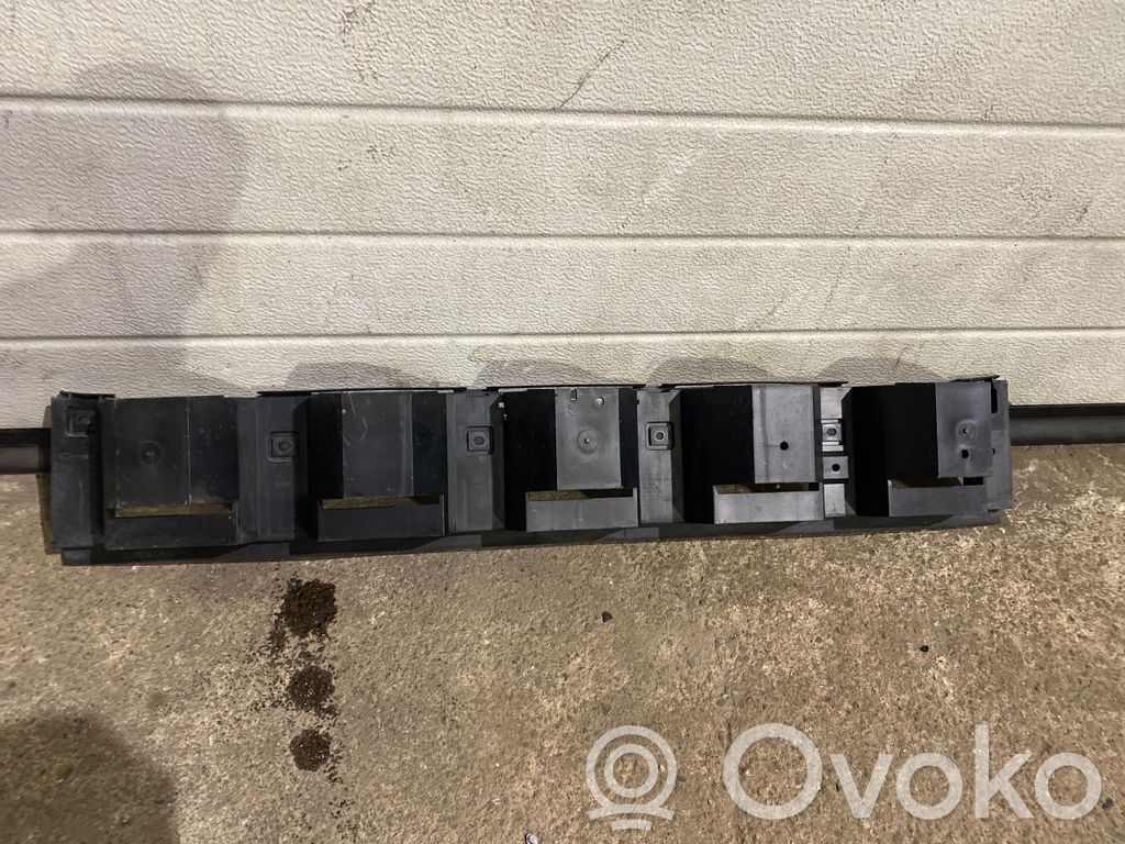 Volvo S40 Rear bumper mounting bracket 