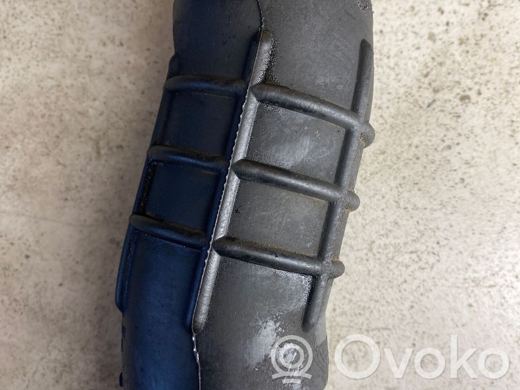Volkswagen Phaeton Intercooler hose/pipe 