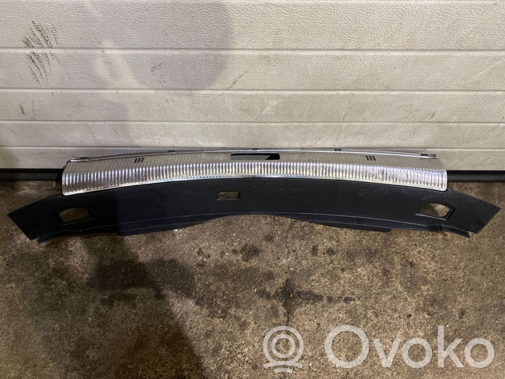 Volkswagen Phaeton Protector del borde del maletero/compartimento de carga 