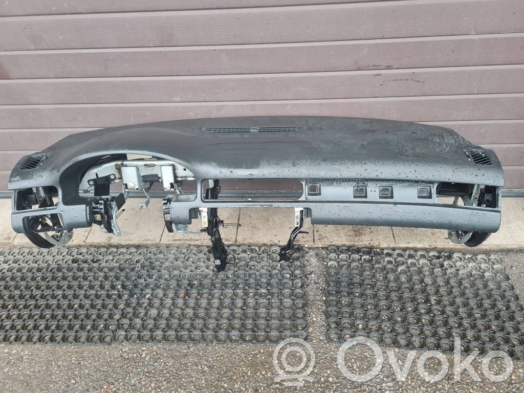 Panel de instrumentos   4B1857041,1049538,TAC5L