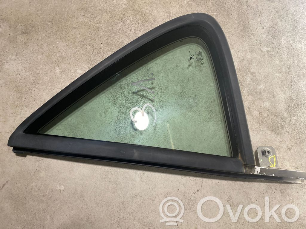 Saab 9-5 Rear vent window glass 