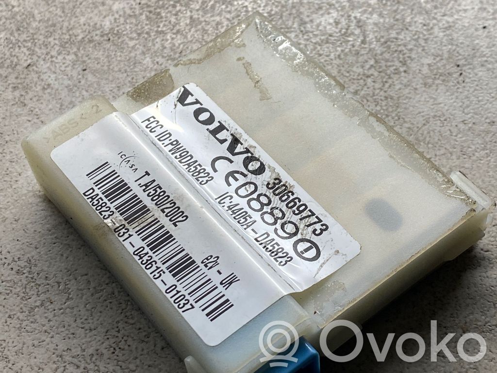 Volvo V50 Alarm control unit/module 