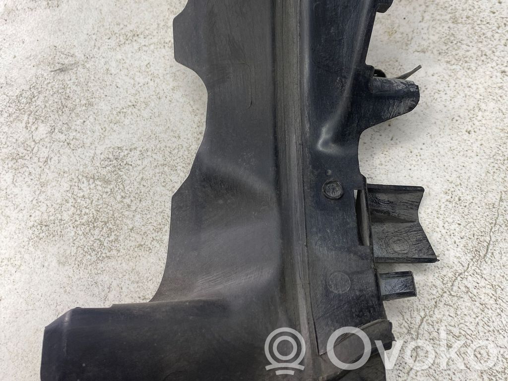 Ford C-MAX II Välijäähdyttimen ilmanohjauksen ilmakanava 
