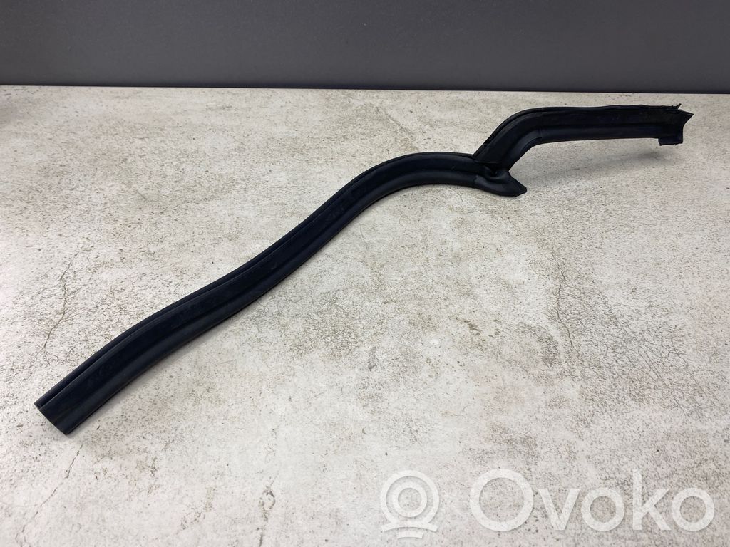 BMW 3 E46 Engine compartment rubber 