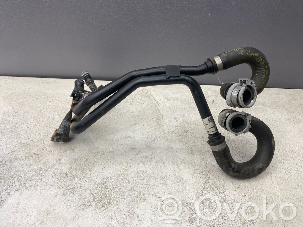 BMW 3 E46 Engine coolant pipe/hose 