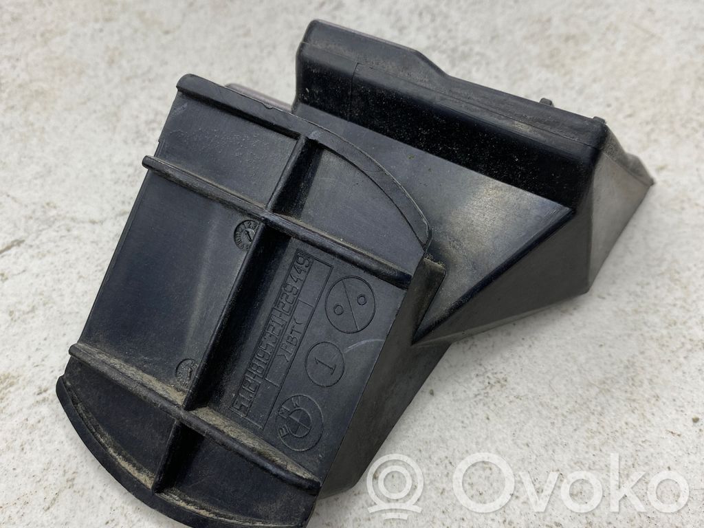 BMW 3 E46 Bumper support mounting bracket corner 