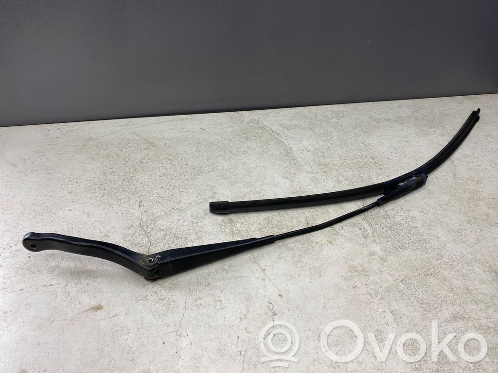 Opel Corsa D Wischerarm vorne 