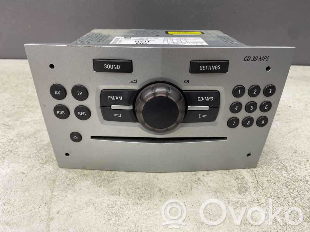Opel Corsa D Radio/CD/DVD/GPS head unit 