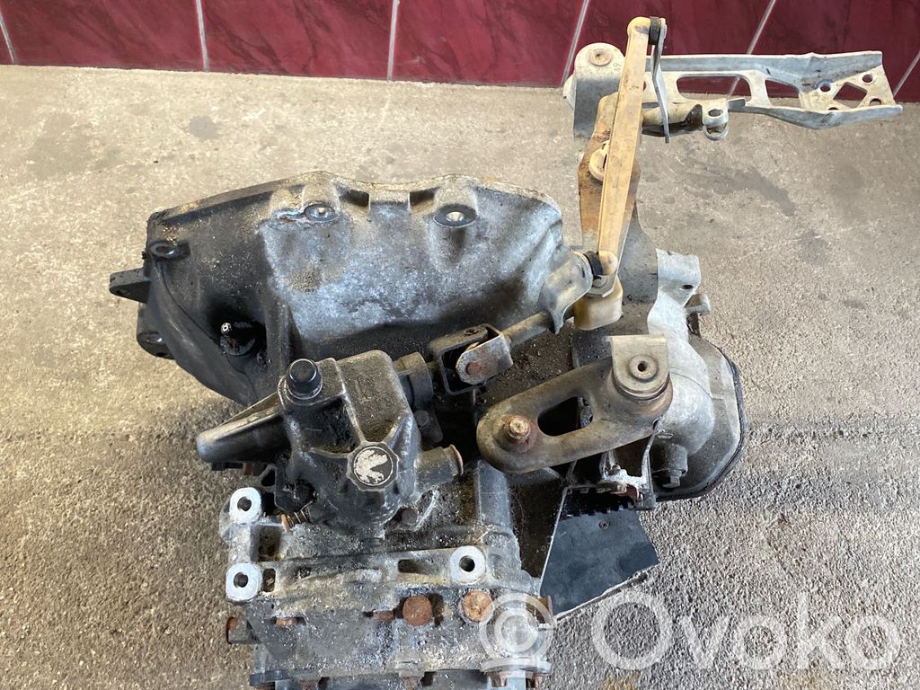 Opel Corsa D Mehāniska 5 ātrumu pārnesumkārba 