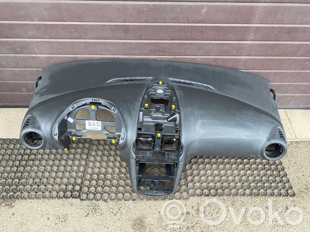 Opel Corsa D Dashboard 