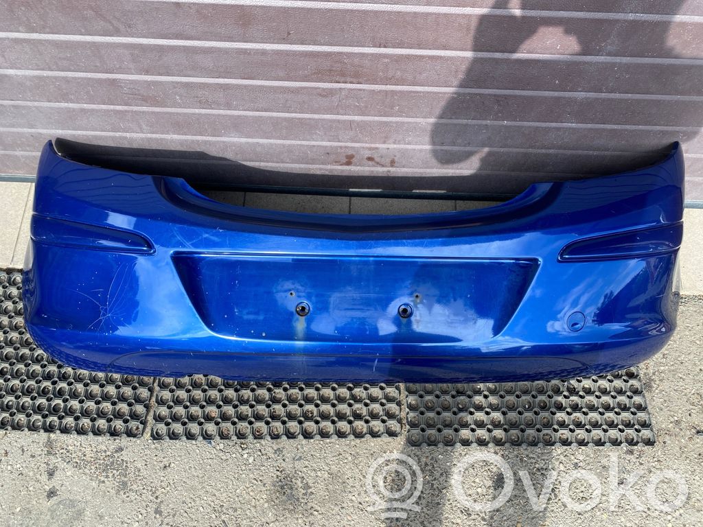 Opel Corsa D Bamperis 