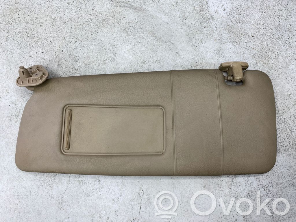 Sun visor